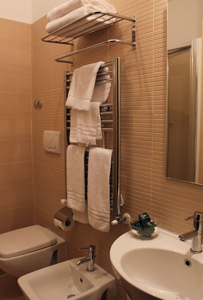Pantheon 3E Hotel Рим Екстериор снимка